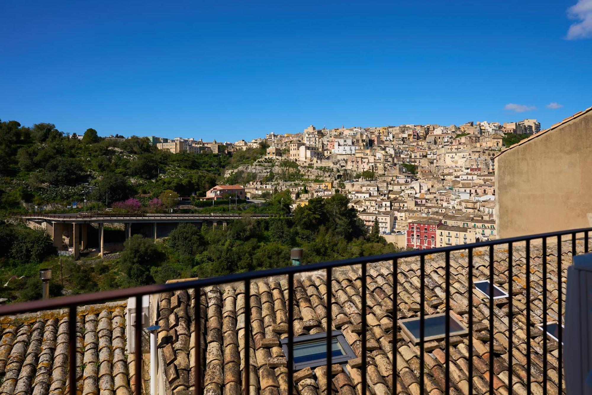 La Terrazza Sul Barocco Bed & Breakfast Ragusa Ngoại thất bức ảnh